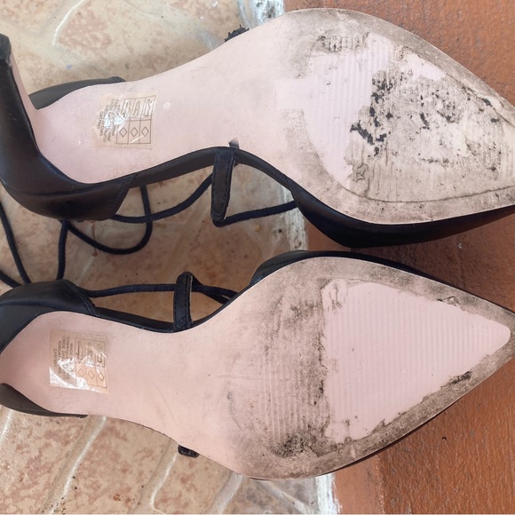 Forever New tie up heels - Picture 6 of 8